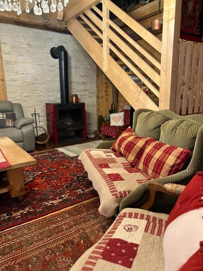 Ferme Savoyarde Renovee 2 Chambres เลการ์รอซ-ดาราช ภายนอก รูปภาพ
