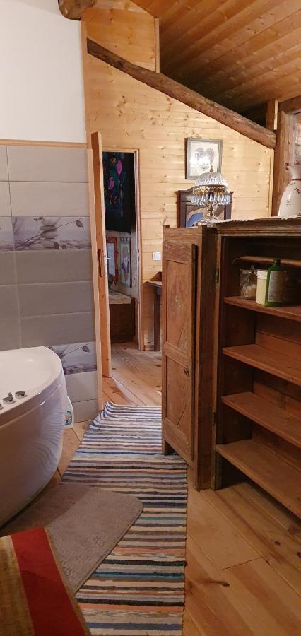 Ferme Savoyarde Renovee 2 Chambres เลการ์รอซ-ดาราช ภายนอก รูปภาพ