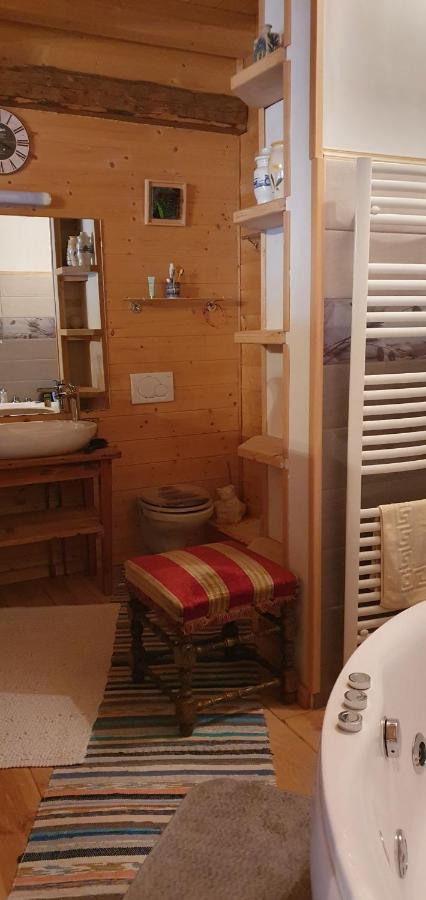Ferme Savoyarde Renovee 2 Chambres เลการ์รอซ-ดาราช ภายนอก รูปภาพ