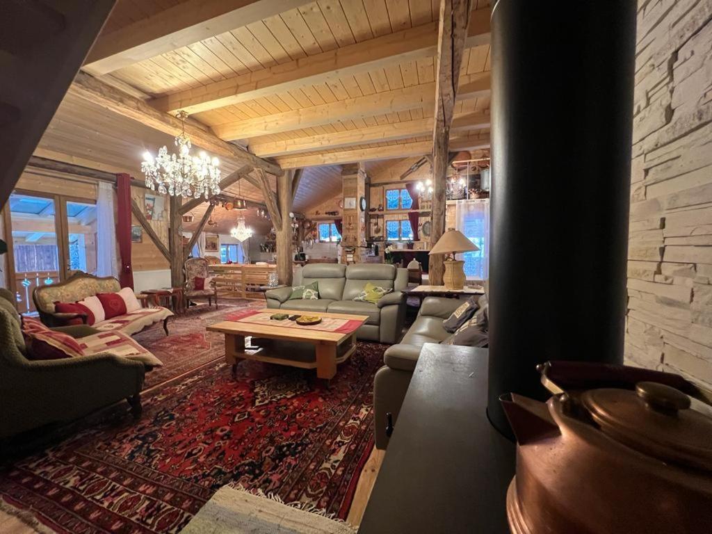 Ferme Savoyarde Renovee 2 Chambres เลการ์รอซ-ดาราช ภายนอก รูปภาพ