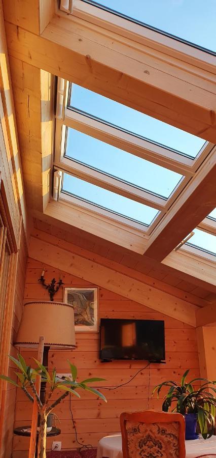 Ferme Savoyarde Renovee 2 Chambres เลการ์รอซ-ดาราช ภายนอก รูปภาพ
