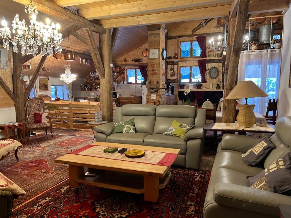 Ferme Savoyarde Renovee 2 Chambres เลการ์รอซ-ดาราช ภายนอก รูปภาพ